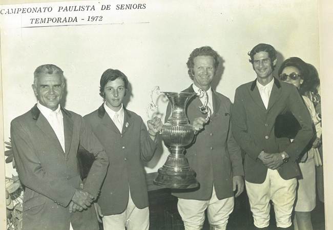 Raul Lara Campos, o jovem Caio Sérgio de Carvalho, Gianni Samaja e Bob Joppert na conquista do Campeonato Paulista 1972