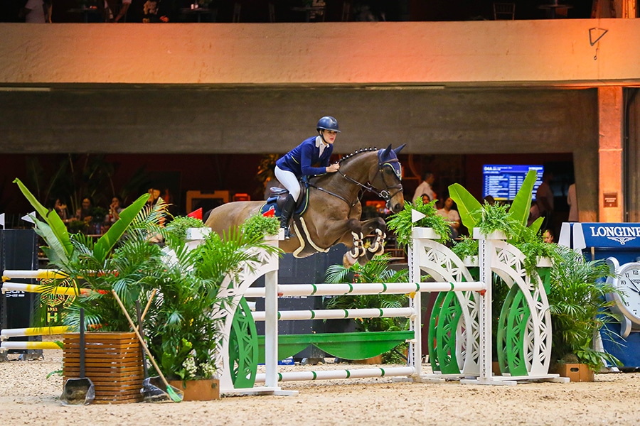 Os campeões da série Nacional do Longines São Paulo Horse Show 2023 com 12 sócios da SHP no pódio